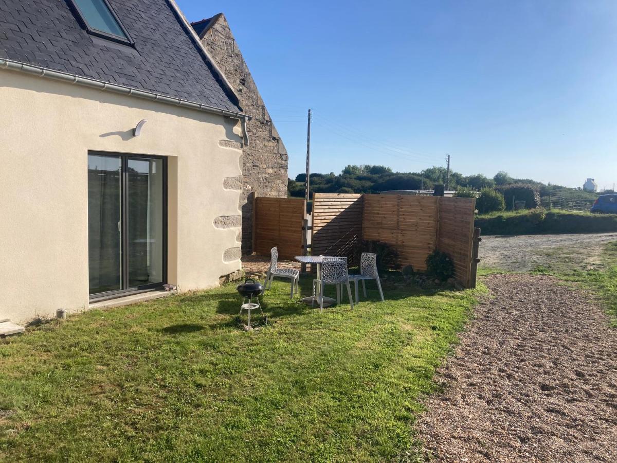 Gite Sur Ferme Equestre Pouldreuzic Exterior foto